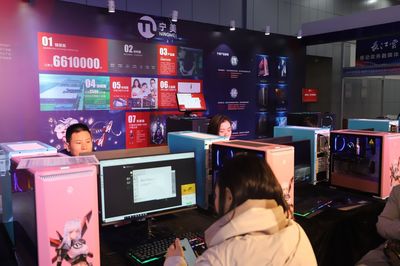 計算機軟硬件研發(fā)在文旅轉(zhuǎn)型中的新體驗——2019湖北省文化與旅游市場行業(yè)轉(zhuǎn)型升級展覽展示紀實